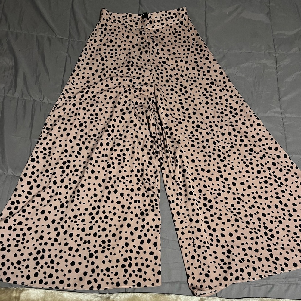Polkadot flared pants